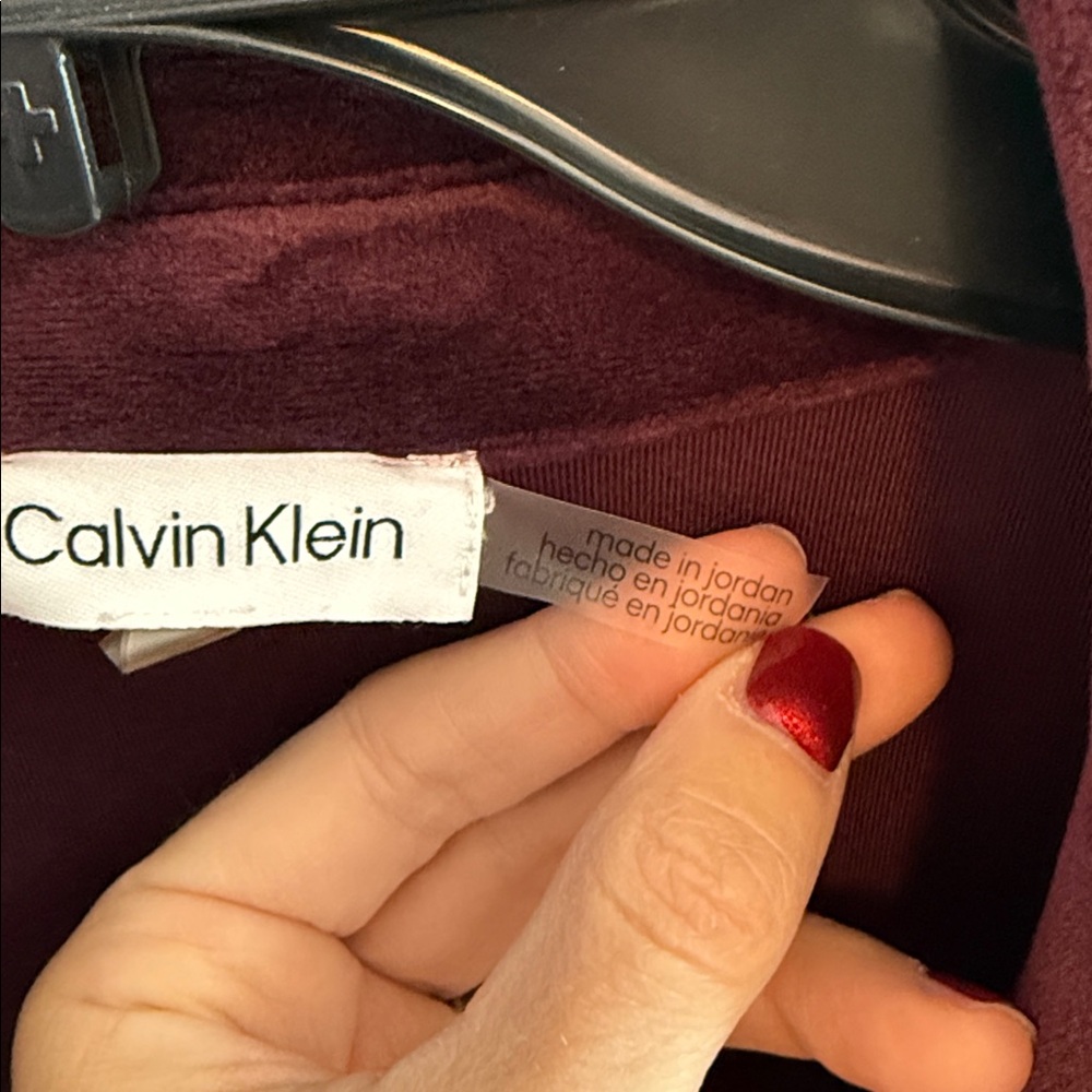 Calvin Klein button down down velvet top short long sleeve purple eggplant - Picture 4 of 8